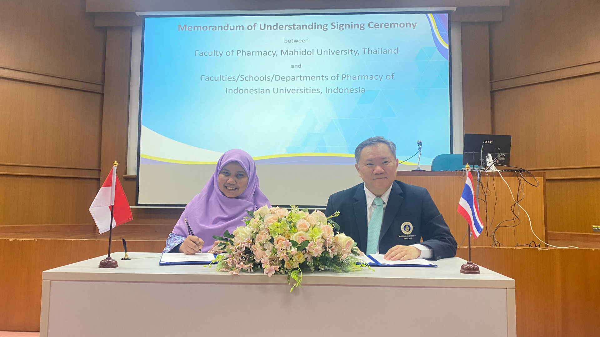 Signing of MoU between the Faculty of Pharmacy, Universitas Sumatera Utara and the Faculty of Pharmacy, Mahidol University (MUPY) Thailand